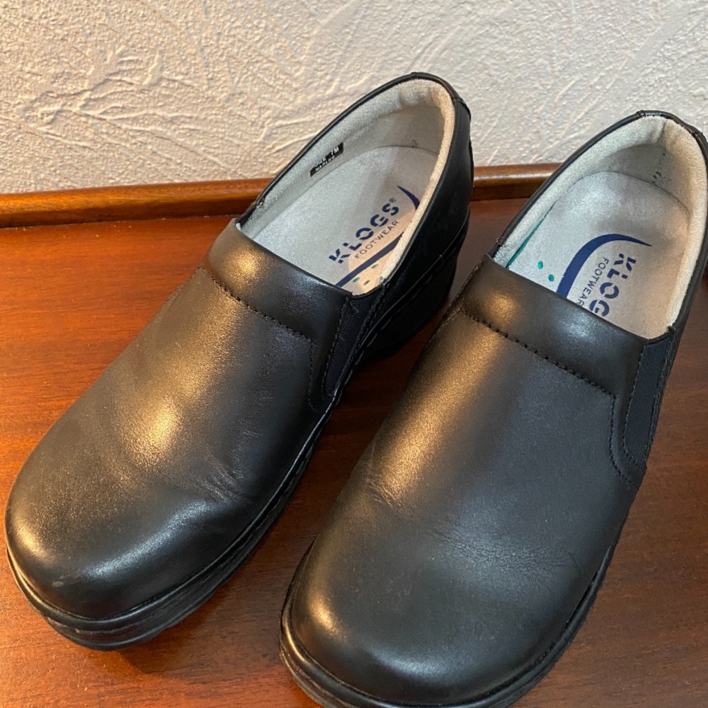Klogs Naples Smooth Black Nurse